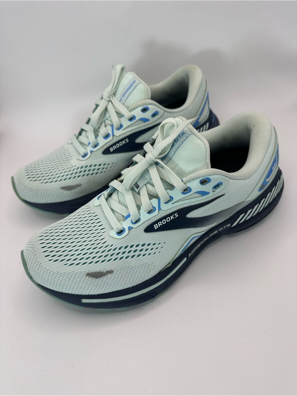 Brooks Adrenaline GTS 23 Women’s Size 8.5 B Running Shoes Blue Glass/ Marina